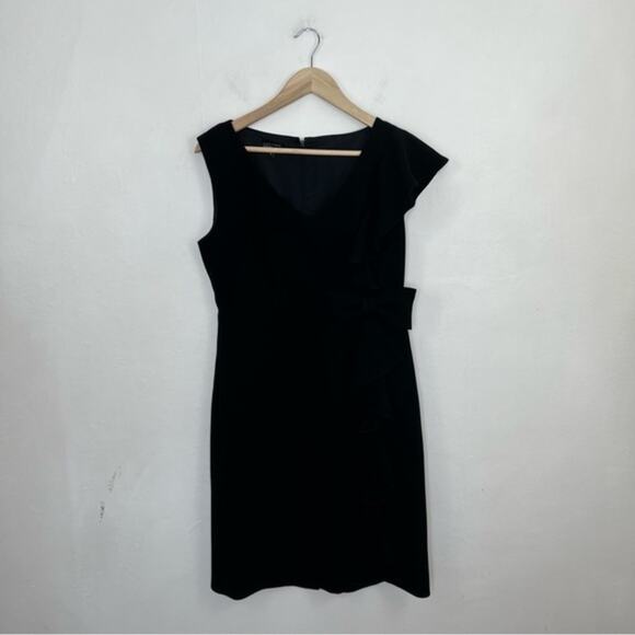 Teri Jon Dresses & Skirts - Rickie Freeman for Teri Jon Black Bow Ruffle Dress Size 10